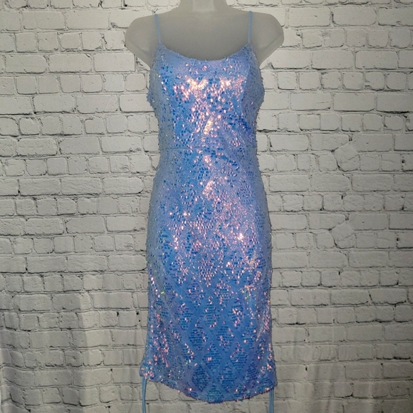 NWT MNK Size L Light Blue Sequin Midi Dress - Picture 1 of 8
